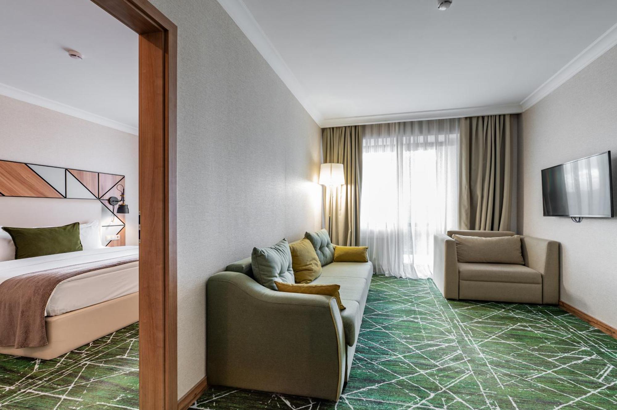 Wyndham Garden Hotel